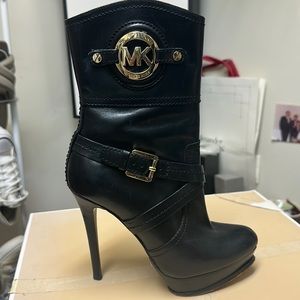 MK leather boots